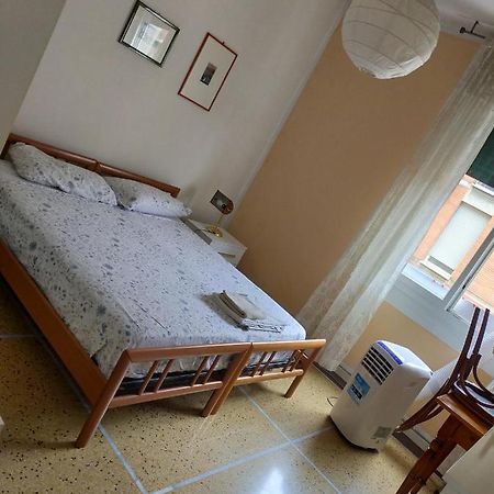 B & B Via Borgo Di San Pietro Bologna Eksteriør billede