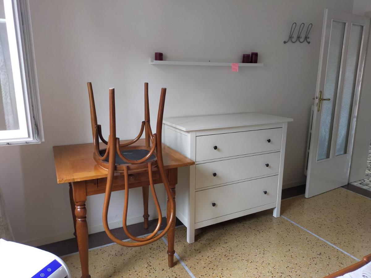 B & B Via Borgo Di San Pietro Bologna Eksteriør billede