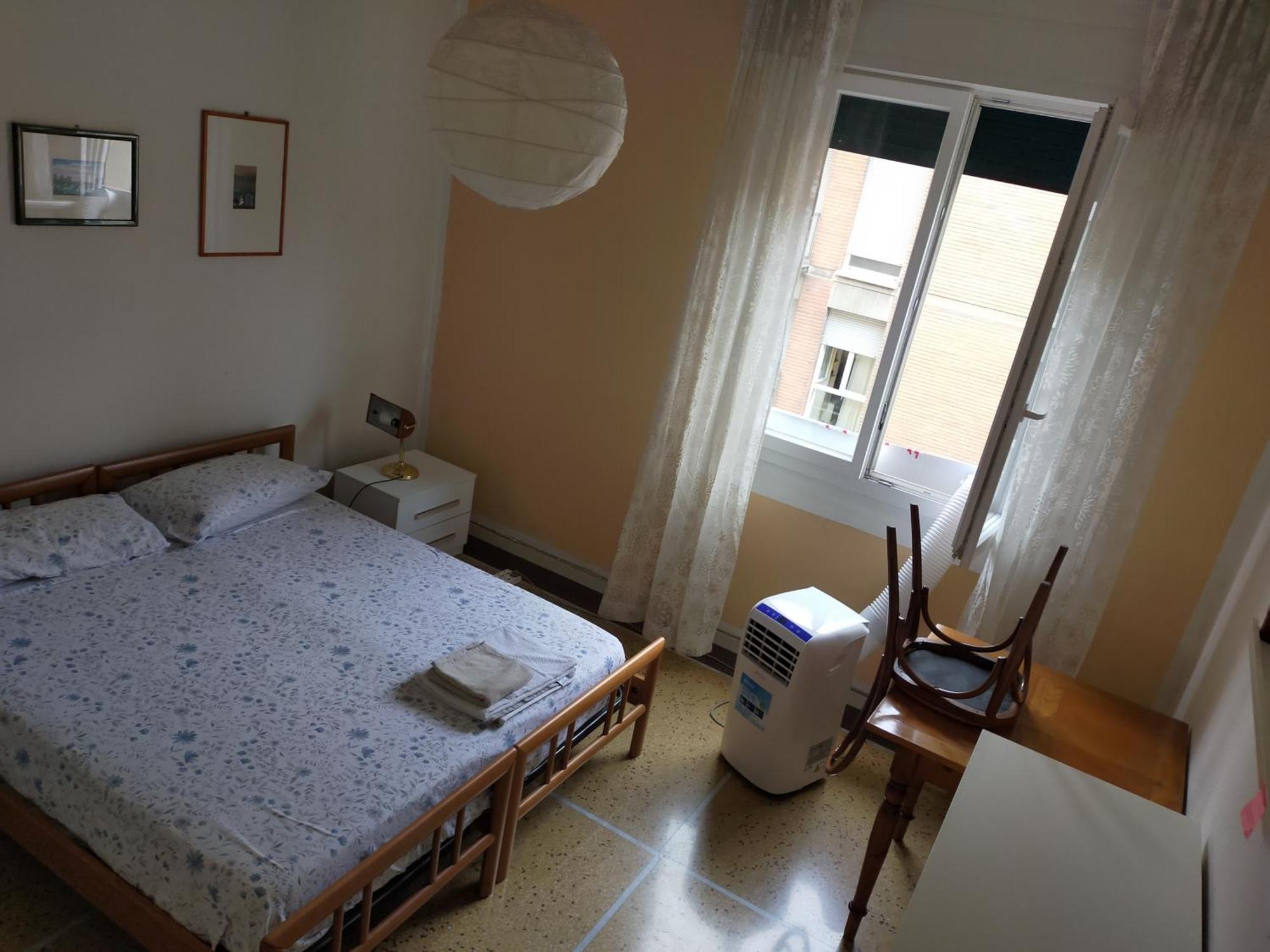 B & B Via Borgo Di San Pietro Bologna Eksteriør billede